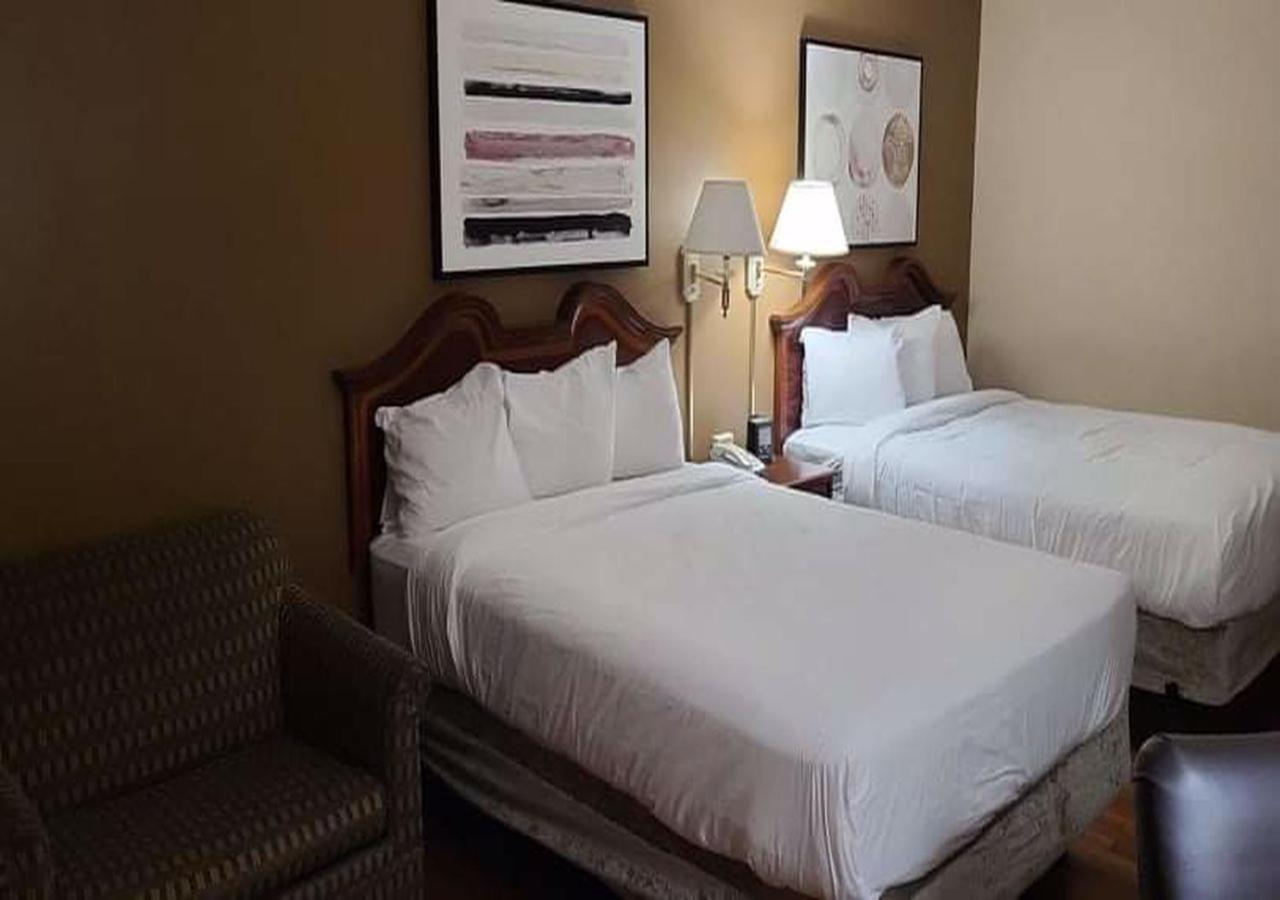 Auburn Place Hotel & Suites Кейп-Жирардо Экстерьер фото